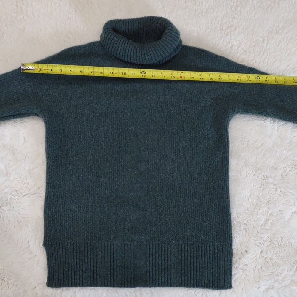 CYNTHIA ROWLEY 100 % CASHMERE Cozy Green Turtleneck Sweater - Picture 8 of 17
